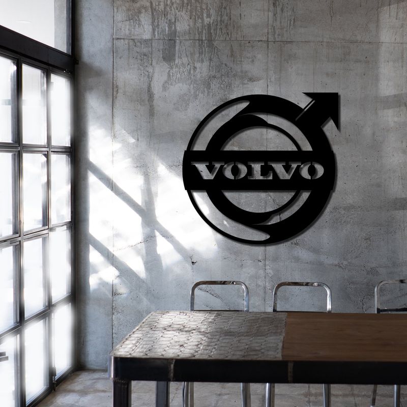 Интерьерный деревянный значок Volvo на стену