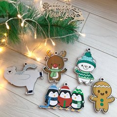Незвичайний подарунковий набір новорічних дерев`яних іграшок на ялинку