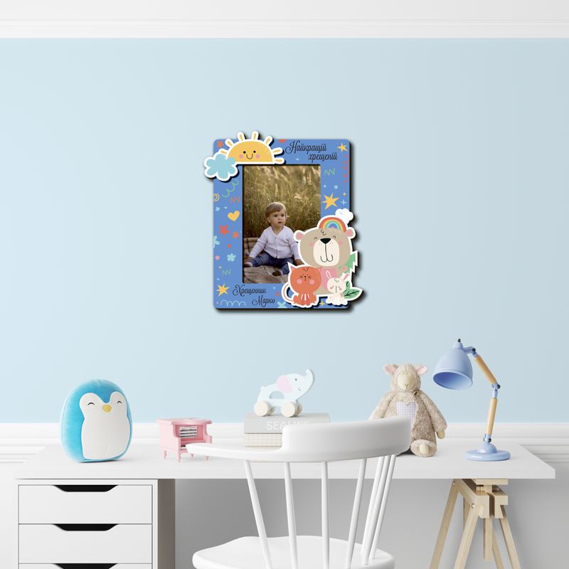 2 кольорові рамочки для дитячого фото в якості подарунку хрещеним