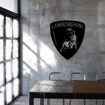 Дерев`яне панно для декору з дерева у формі значка Lamborghini
