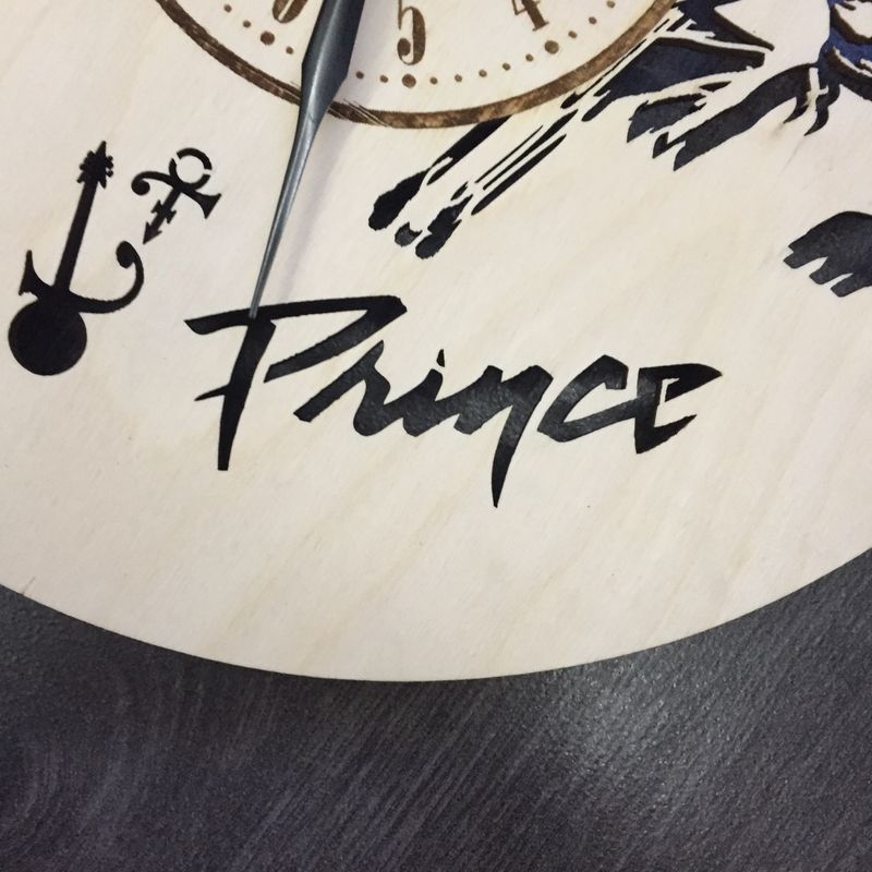 Годинник ручної роботи з дерева «Принс»