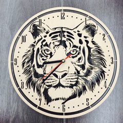 Круглые часы из дерева на стену «Тигр»
