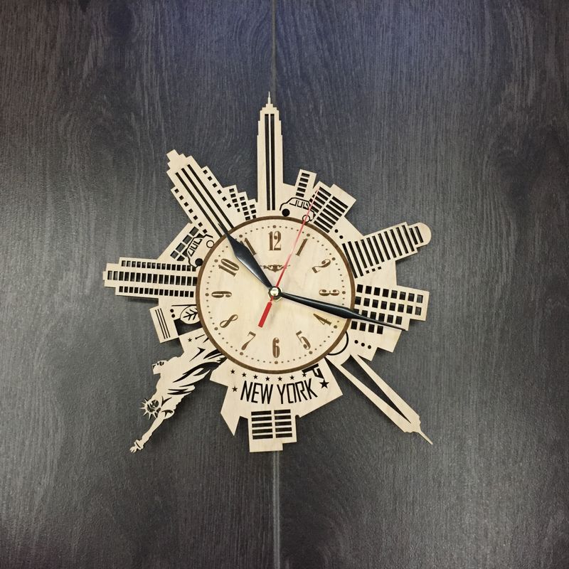 Дизайнерський годинник на стіну «Силуети Нью-Йорка»