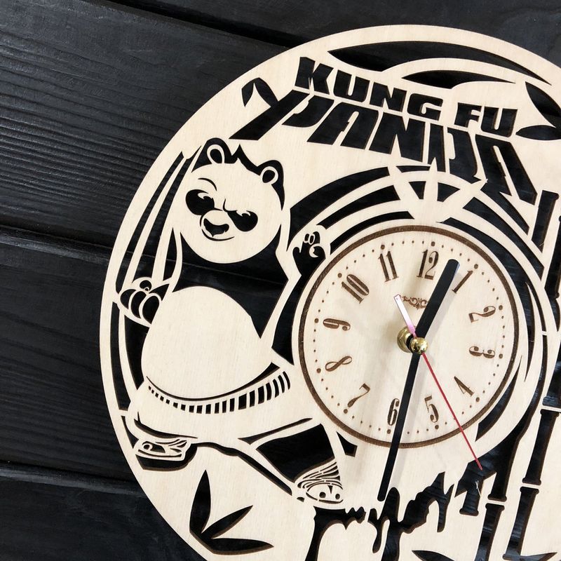 Детские настенные деревянные часы «Кунг-фу панда»