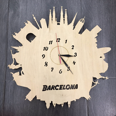 Стильний настінний годинник «Барселона» з серії «Міста світу»