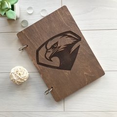 Деревянный блокнот в темной обложке «Орел»