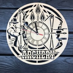 Настінний дерев`яний годинник «Стрільба з лука»
