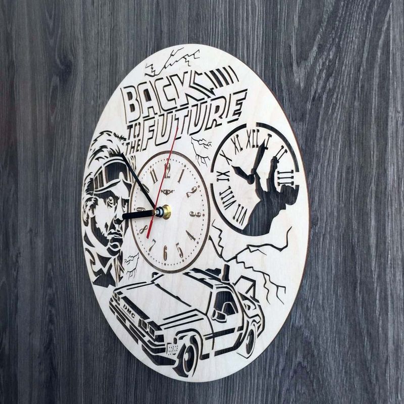 Дизайнерський дерев'яний годинник настінний "Назад у майбутнє"