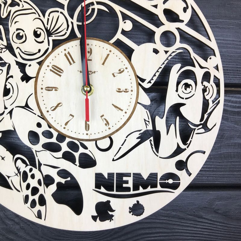 Оригинальные детские часы на стену «В поисках Немо»