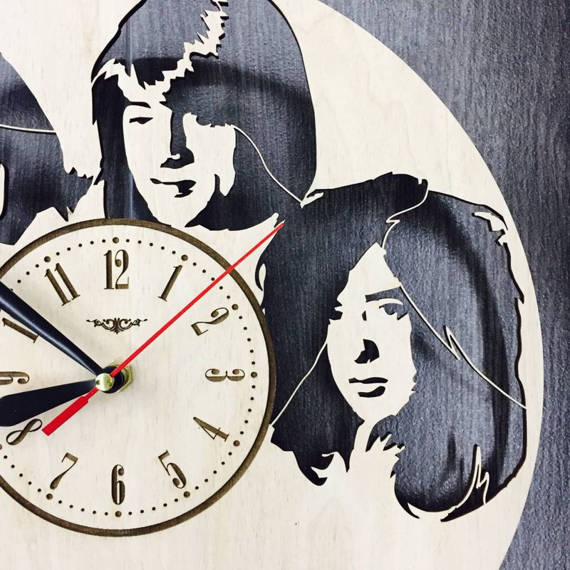 Арт-часы настенные деревянные круглые «Led Zeppelin»