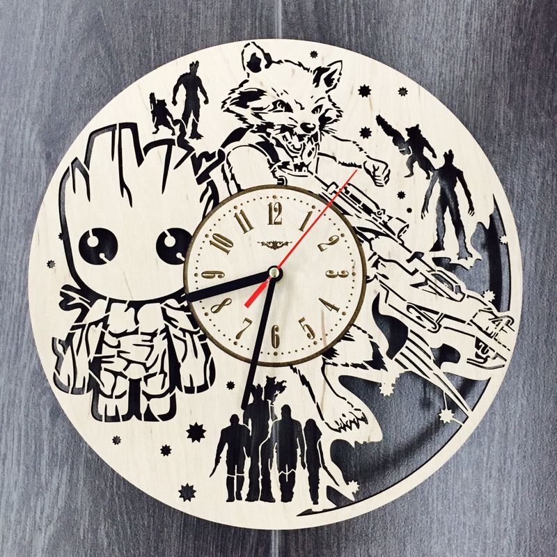 Деревянные детские настенные часы «Стражи Галактики»