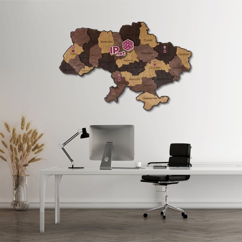 Велика об'ємна карта України з дерева з логотипом на замовлення