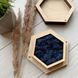 Весільна дерев'яна коробочка для обручок із синім мохом