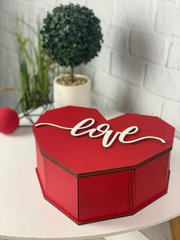 Яркая деревянная коробка в форме сердца с индивидуальной надписью на заказ