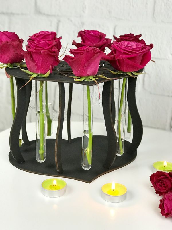Незвичайна дерев`яна підставка для квітів зі скляними колбами