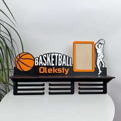 Большая медальница для баскетболиста с полкой для кубков, деревянный держатель медалей Баскетбол, именная медальница с фоторамкой