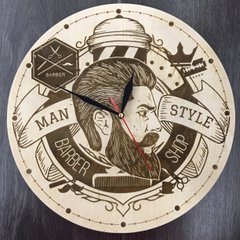 Оригинальные настенные часы «Man Barber»