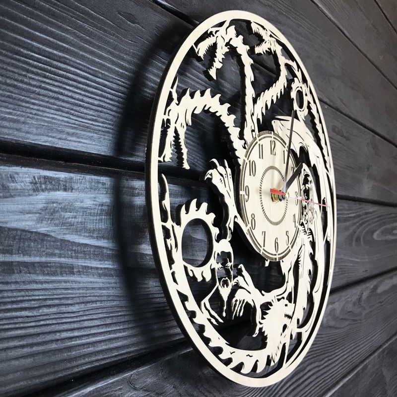 Годинник настінний великий оригінальний для вітальні «Гра Престолів»