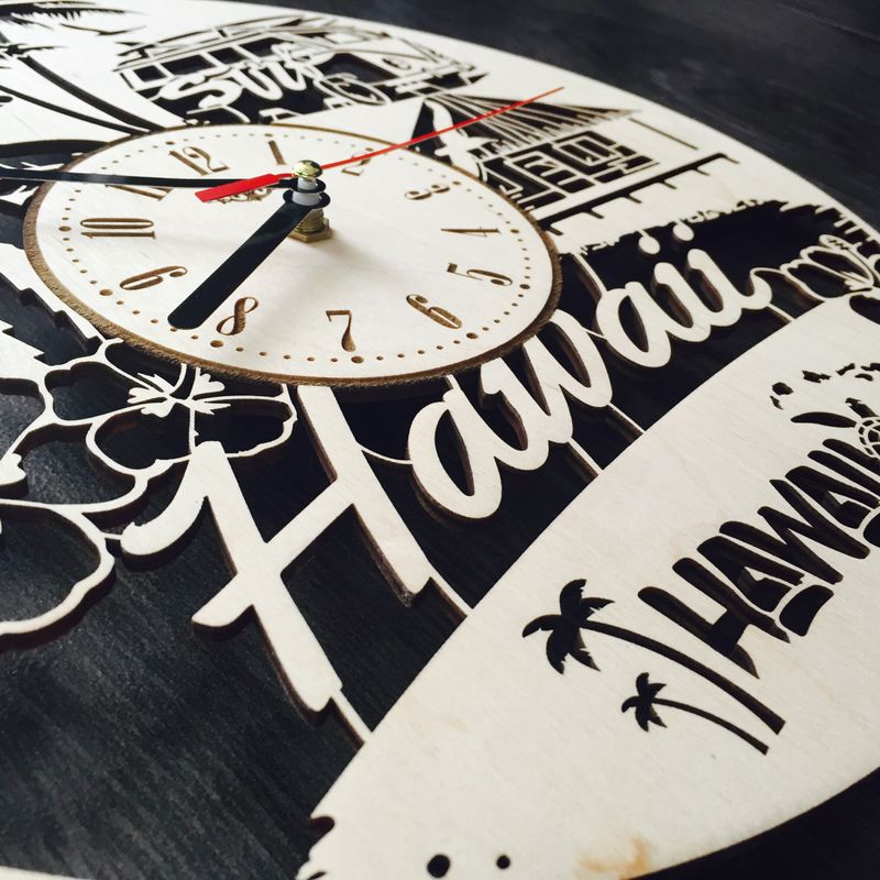 Интерьерные часы на стену «Гавайи»