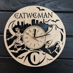 Тематичний інтер`єрний настінний годинник «Жінка-кішка»
