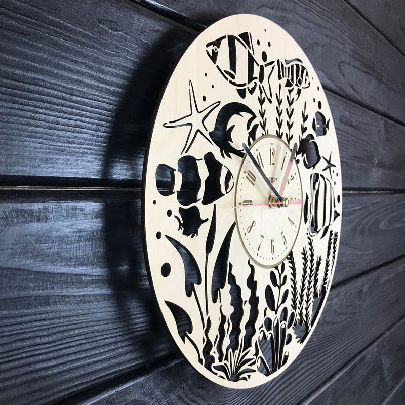 Декоративные деревянные часы на стену «Аквариум»