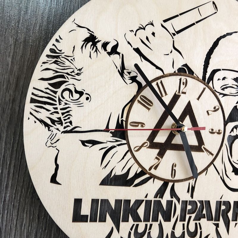 Концептуальные настенные часы в интерьер «Linkin Park»