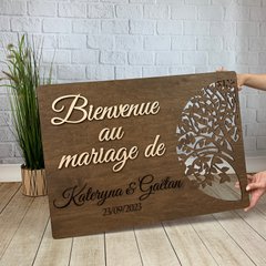 Велика вітальна декоративна табличка з дерева для весільної церемонії з іменами молодят на замовлення