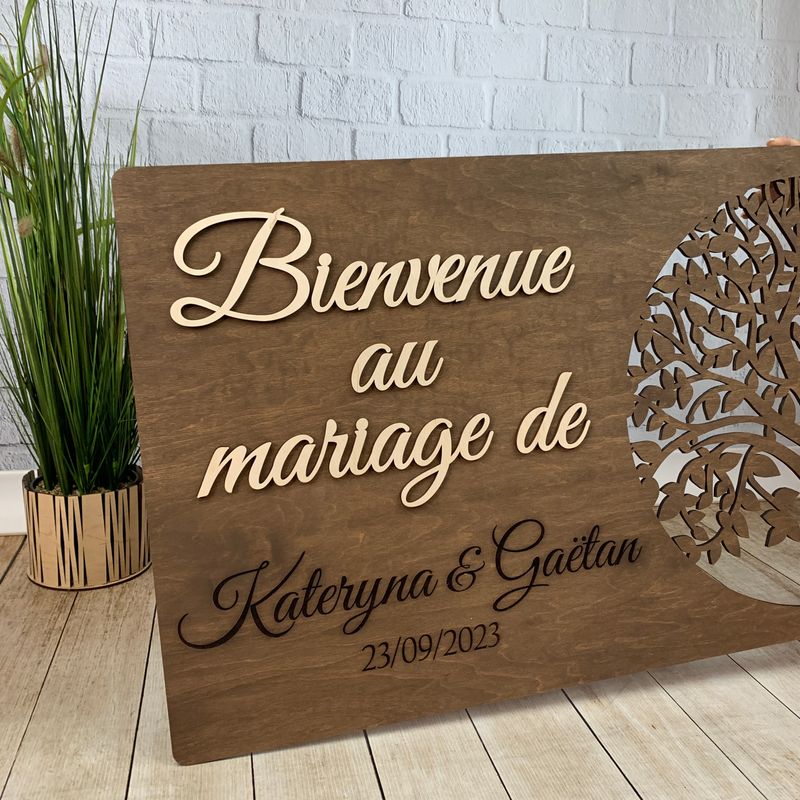 Большая приветственная декоративная табличка из дерева для свадебной церемонии с именами новобрачных на заказ